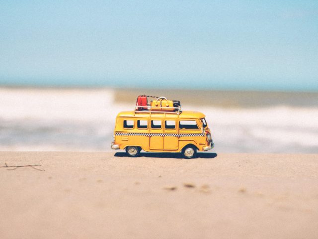 ロックダウン中の「オランダ国王ファミリーのギリシャ旅行」にまつわる考察